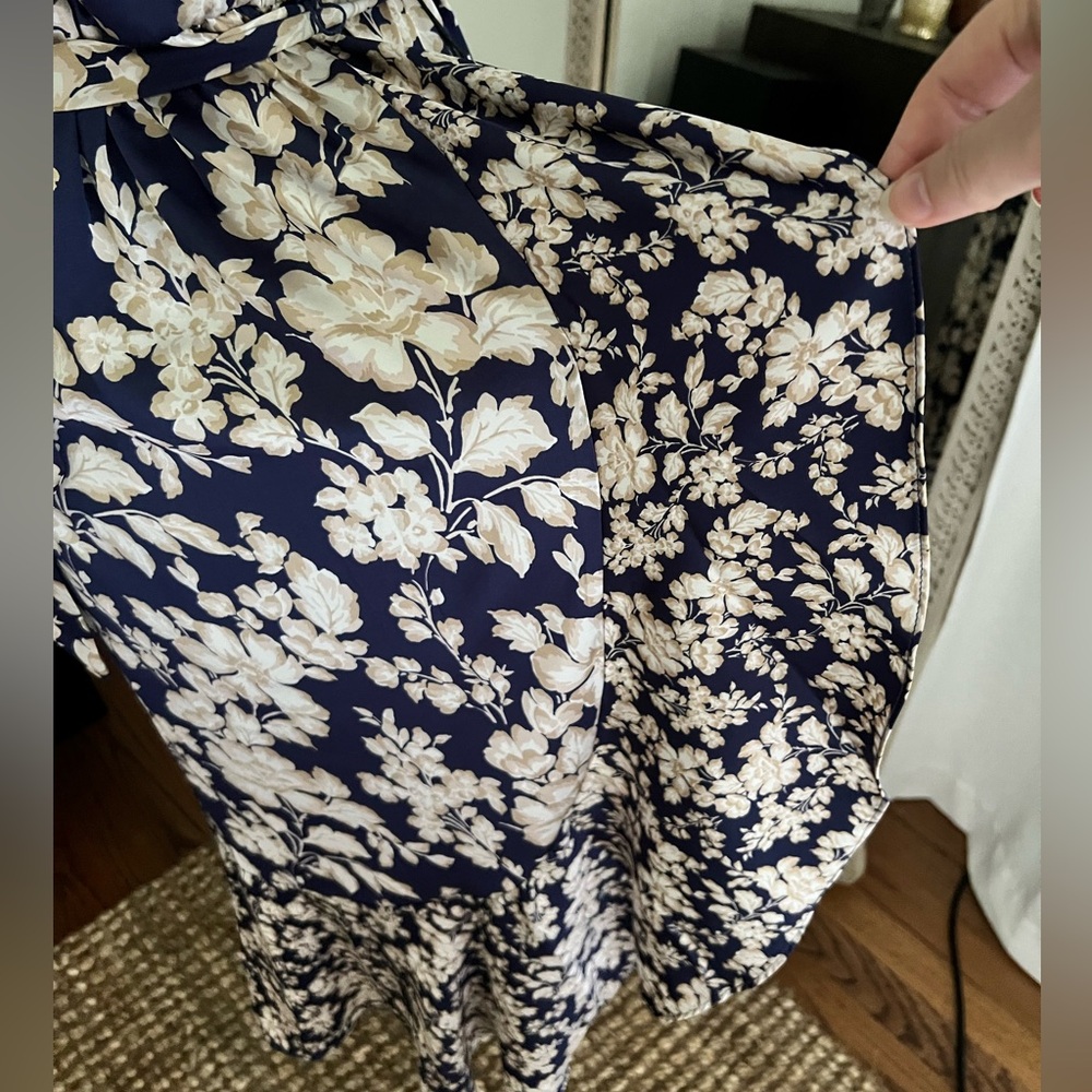 Women’s Nicole Miller Floral Satin Wrap Midi Dress - Picture 5 of 9
